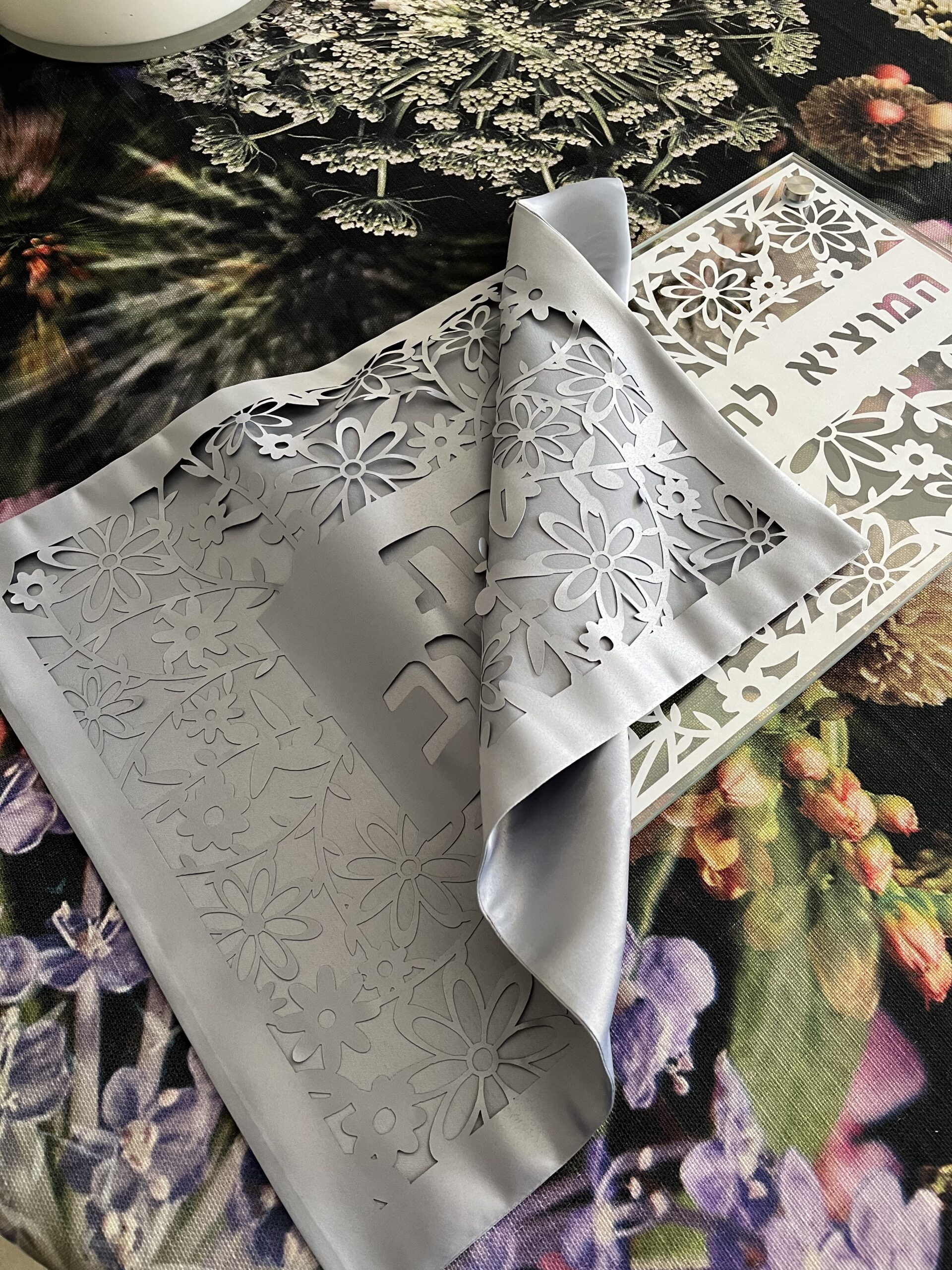 Grey Flowers - Image 2